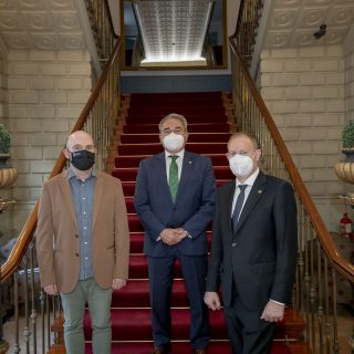 Raúl Briones, nuevo Doctor.